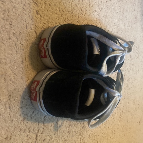 Vans with velvet texture - Picture 4 of 4